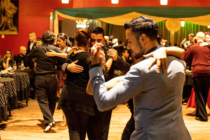 bailar tango buenos aires