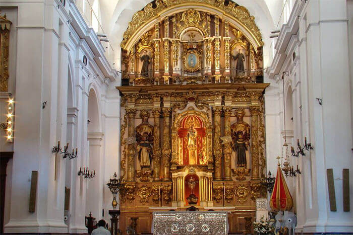 iglesia del pilar recoleta