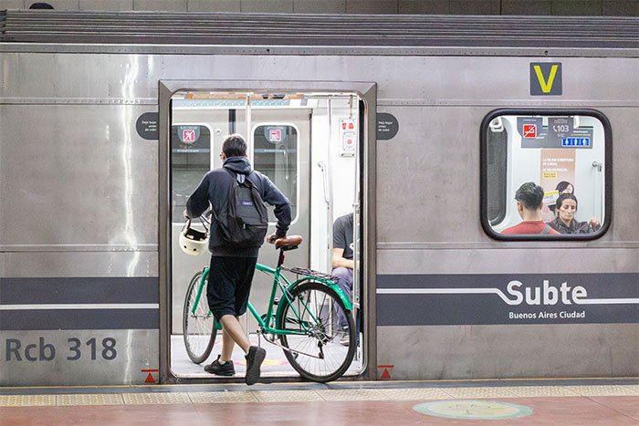 Bicicleta en el Subte